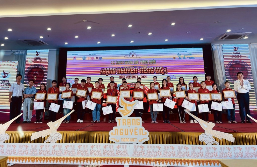 Học sinh Ba Đình giành giải cao thi “Trạng nguyên tiếng Việt” quốc gia