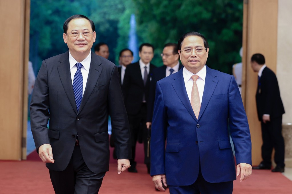 Chiều 22/4, tại Trụ sở Chính phủ, Thủ tướng Phạm Minh Chính có cuộc gặp làm việc với Thủ tướng Lào Sonexay Siphandone - Ảnh: VGP/Nhật Bắc