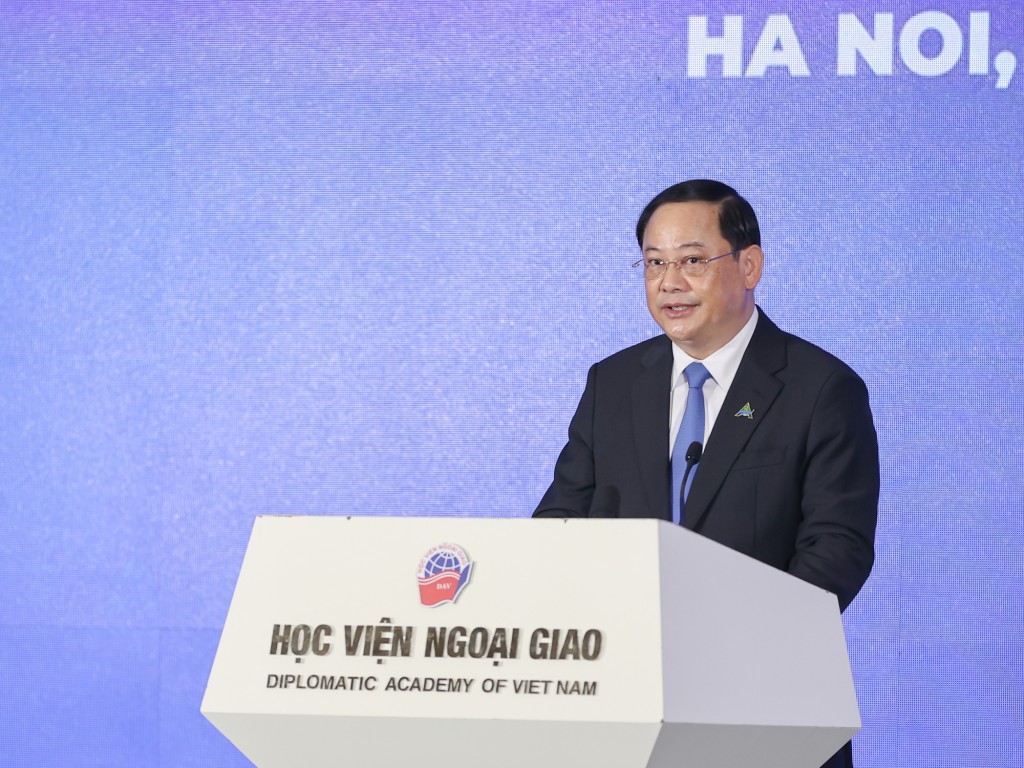 Thủ tướng Lào Sonexay Siphandone phát biểu tại Diễn đàn - Ảnh: VGP/Nhật Bắc