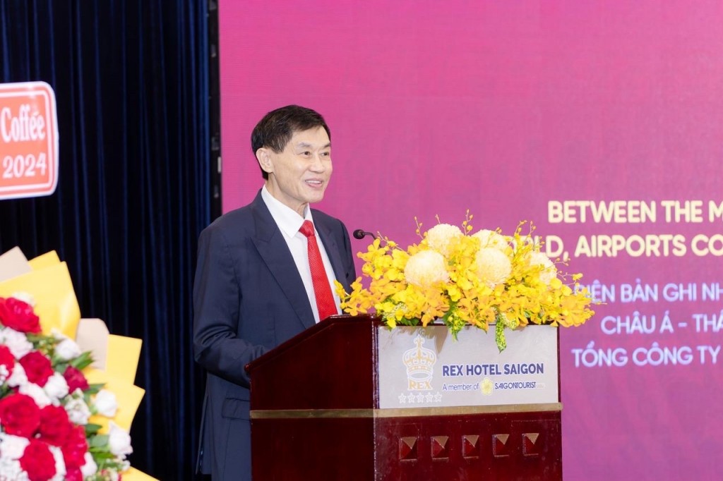 Ông Johnathan Hạnh Nguyễn - Chủ tịch IPPG phát biểu tại lễ ký kết