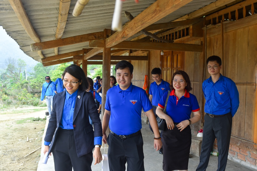 Thanh niên Ngân hàng thắp sáng miền quê nghèo ở Yên Bái