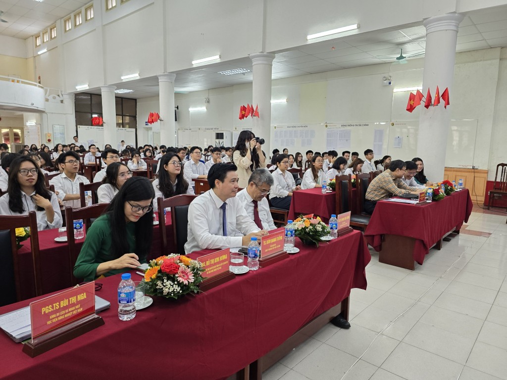 Thúc đẩy tinh thần khởi nghiệp sớm trong học sinh