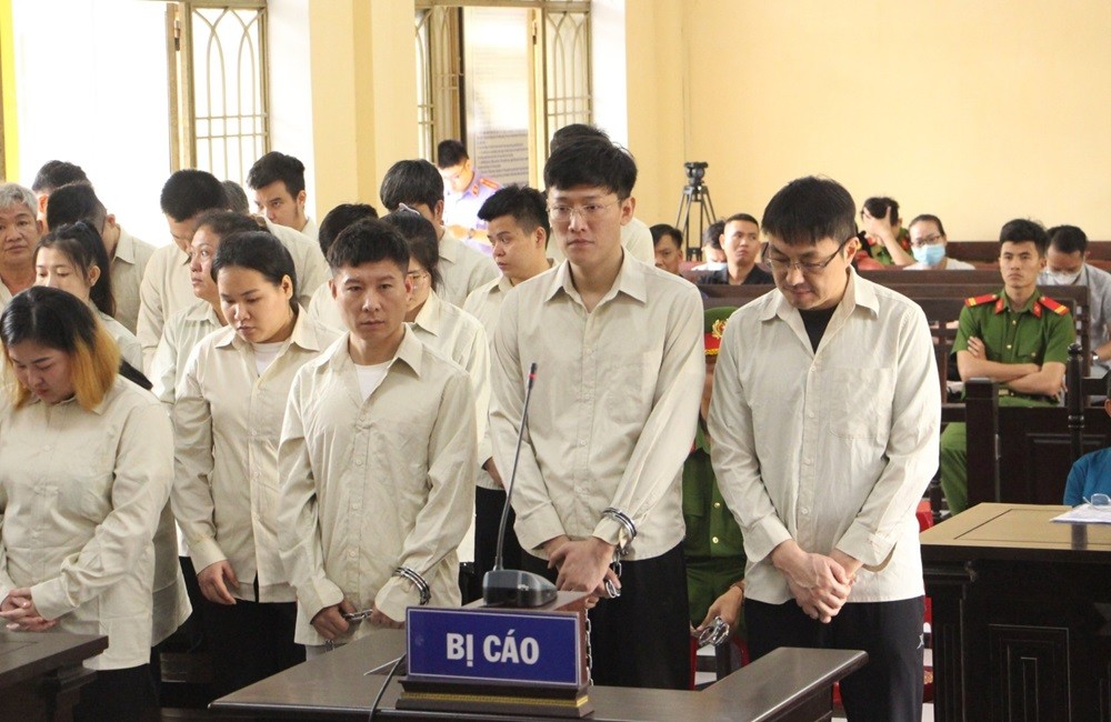 Quảng Nam: Xét xử 40 bị cáo trong đường dây cho vay nặng lãi