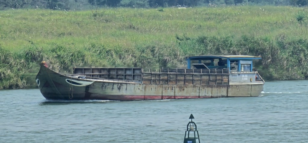Quảng Nam: Tăng cường kiểm soát cát, sỏi trên sông Thu Bồn