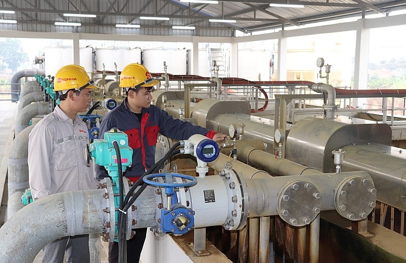 Vận hành hệ thống bơm tăng áp cung cấp nước tại Công ty Nước sạch Hà Đông