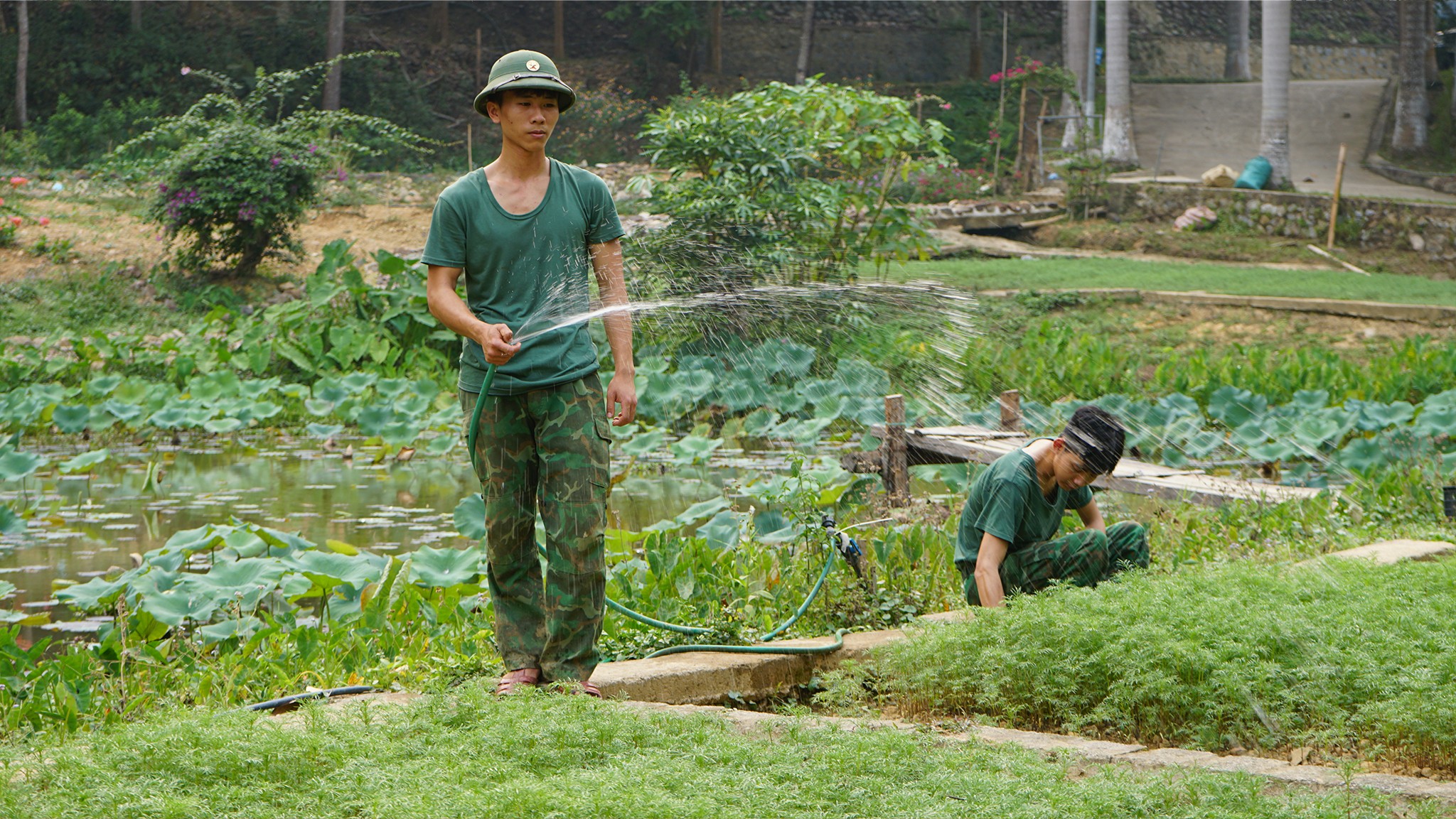 Bài 2: &quot;3 bám, 4 cùng&quot; để đẩy lùi đói nghèo