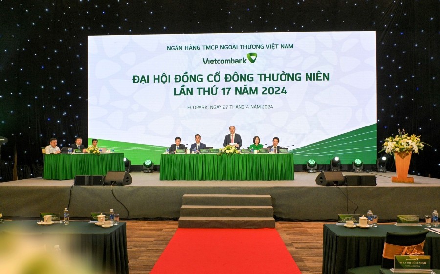 Ban Chủ toạ điều hành Đại hội đồng cổ đông thường niên Vietcombank năm 2024