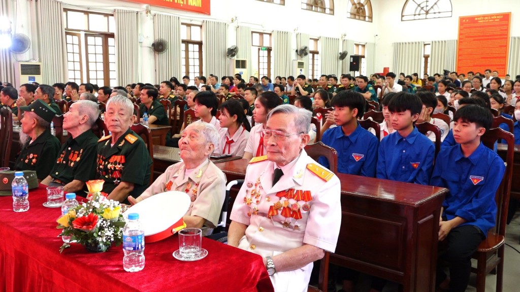 Huyện Thanh Oai tổ chức kỉ niệm 70 năm chiến thắng Điện Biên Phủ