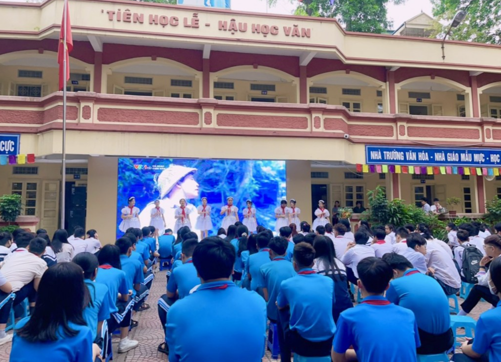 Học sinh THCS Phúc Xá kỷ niệm 70 năm chiến thắng Điện Biên Phủ
