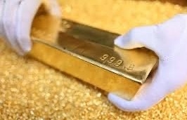 Nhu cầu vàng vẫn tăng mạnh đẩy giá vàng tăng cao kỷ lục