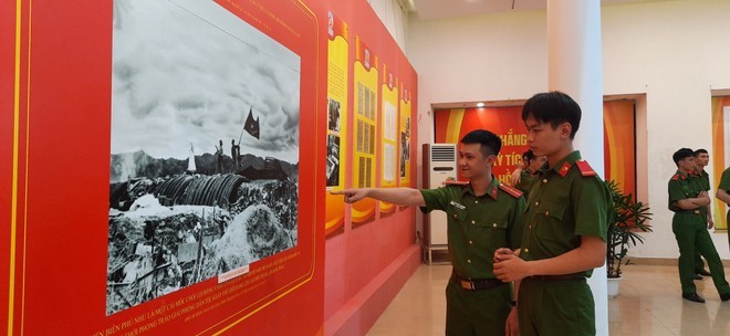Khắc họa tình nghĩa sâu nặng của Hà Nội - Điện Biên
