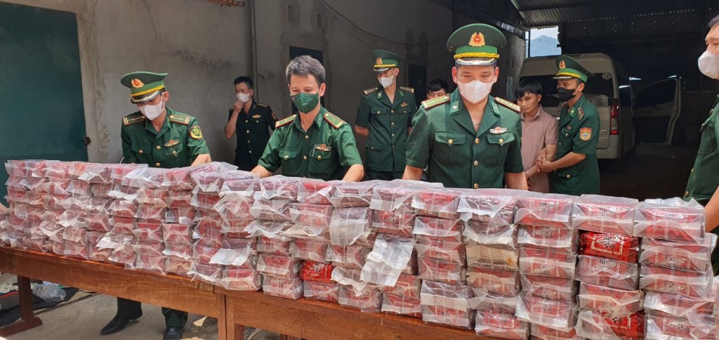 Bộ đội biên phòng Hà Tĩnh phá chuyên án, thu giữ 121kg ma túy tổng hợp