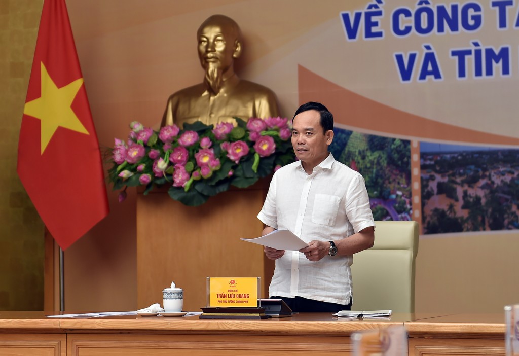 Phó Thủ tướng Trần Lưu Quang phát biểu tại Hội nghị trực tuyến toàn quốc về công tác phòng, chống thiên tai và tìm kiếm cứu nạn năm 2023 và triển khai nhiệm vụ trọng tâm năm 2024 - Ảnh: VGP/Hải Minh