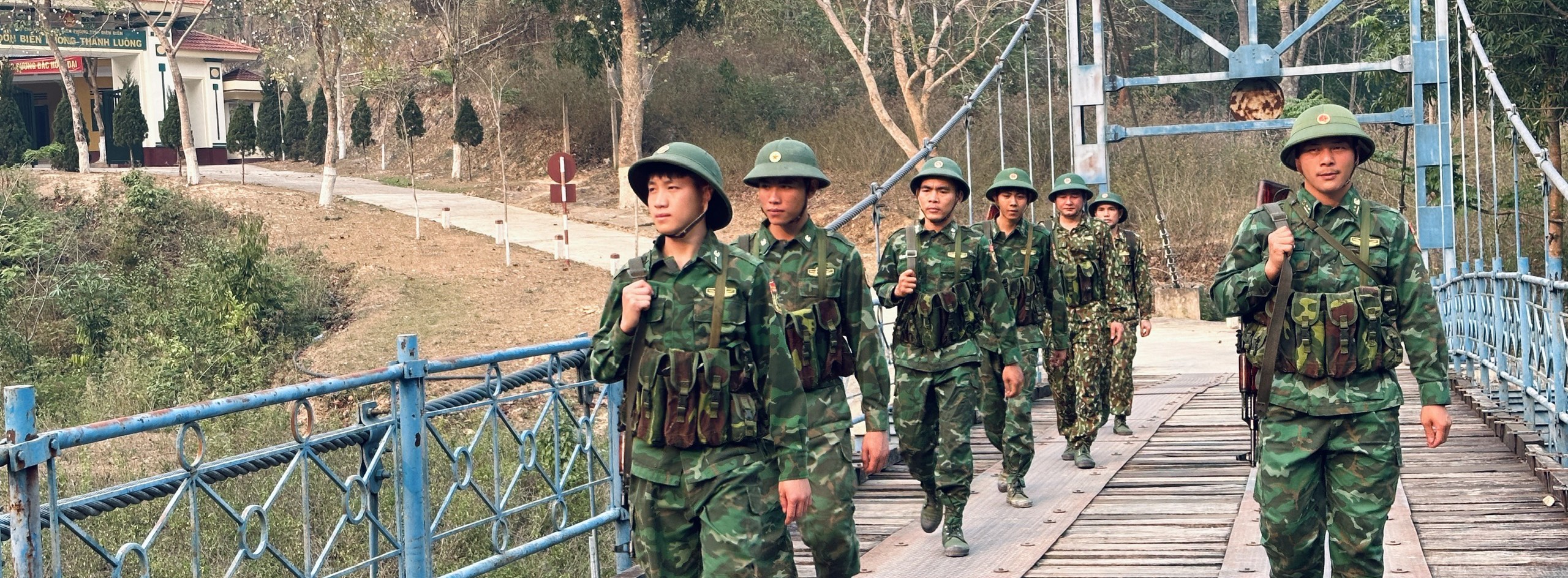 Bài 1 - Người Đội trưởng tận tụy ở Đồn Biên phòng Thanh Luông