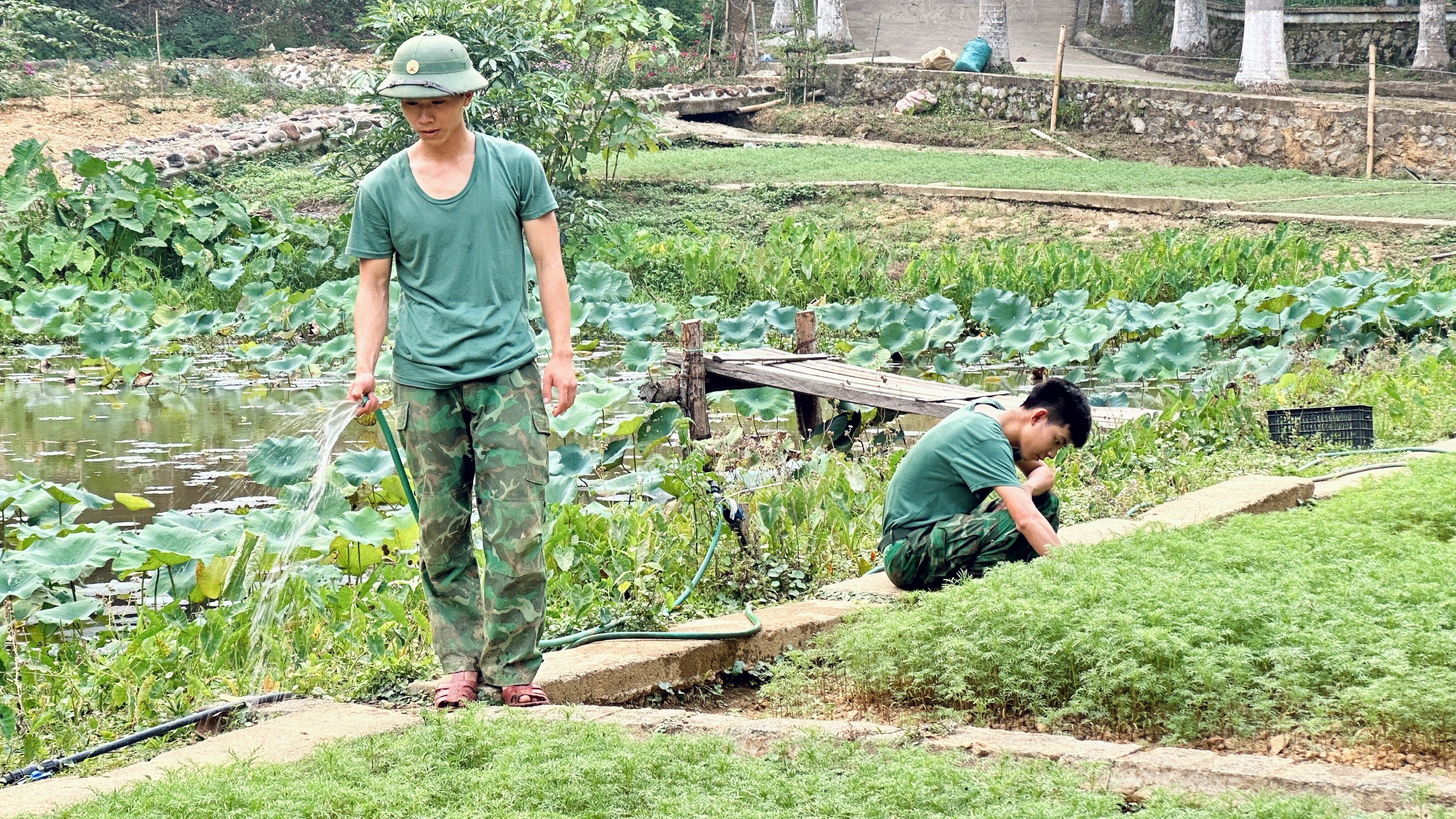 Bài 1 - Người Đội trưởng tận tụy ở Đồn Biên phòng Thanh Luông