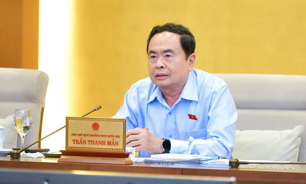 Phó Chủ tịch Thường trực Quốc hội Trần Thanh Mẫn phát biểu chỉ đạo tại phiên họp.