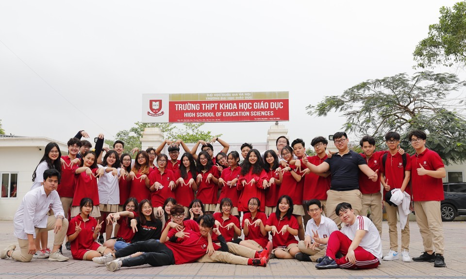 Trường THPT Khoa học Giáo dục (HES) là mô hình trường THPT thực hành giáo dục tiên tiến, chất lượng cao của Việt Nam.