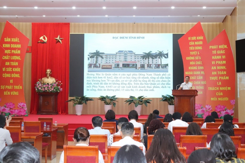 UBND quận Hoàng Mai (Hà Nội) tổ chức Lễ phát động “Tháng hành động vì an toàn thực phẩm” năm 2024.