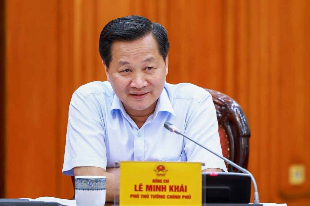 Phó Thủ tướng Chính phủ Lê Minh Khái phát biểu tại cuộc họp - Ảnh: VGP/Nhật Bắc