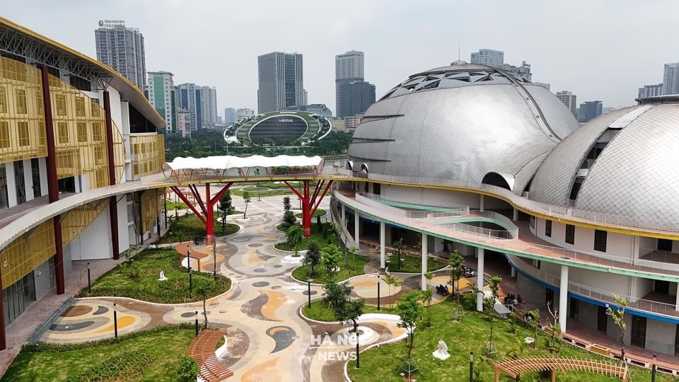 Cận cảnh Cung Thiếu nhi Hà Nội sắp khánh thành Cận cảnh Cung Thiếu nhi Hà Nội sắp khánh thành