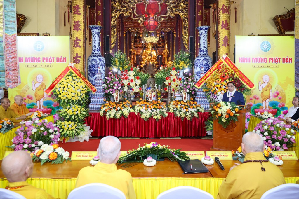 Lễ Phật đản có sức sống văn hóa mãnh liệt...