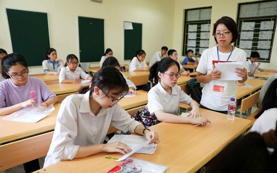 Thí sinh Hà Nội tham dự kỳ thi tuyển sinh vào lớp 10 năm học 2023 - 2024