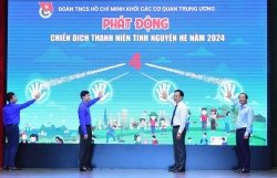 Cán bộ trẻ ra quân tình nguyện hè