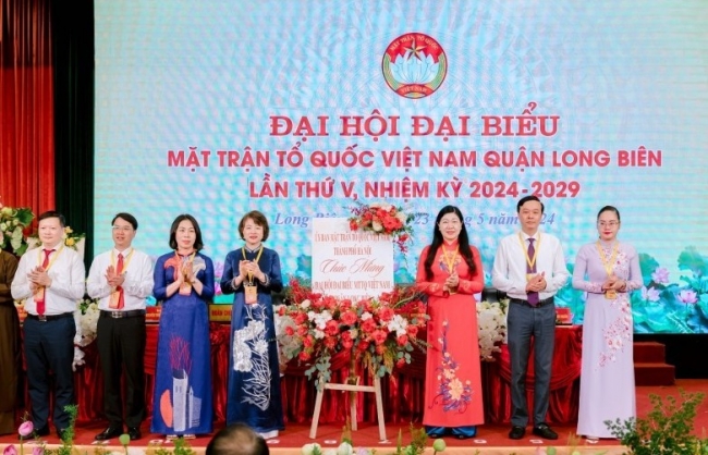 Tạo sức mạnh to lớn xây dựng Long Biên thành đô thị đáng sống