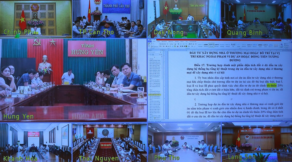 Các đại biểu dành nhiều thời gian thảo luận về quy định nghĩa vụ, trách nhiệm của chủ đầu tư dự án nhà ở thương mại trong phát triển nhà ở xã hội - Ảnh: VGP/Minh Khôi