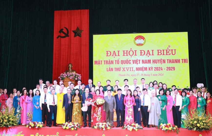 Bà Trần Thị Vân được bầu làm Chủ tịch MTTQ huyện Thanh Trì
