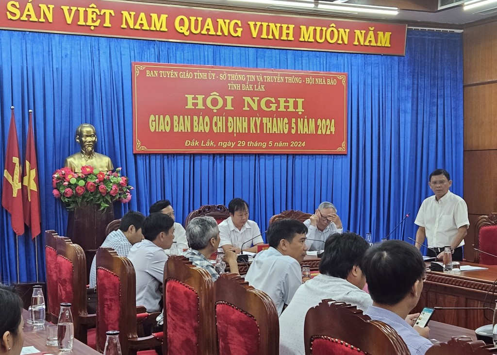 Phó Chủ tịch Thường trực UBND tỉnh Đắk Lắk Nguyễn Tấn Hà phát biểu tại hội nghị (Ảnh: Ngọc Linh)