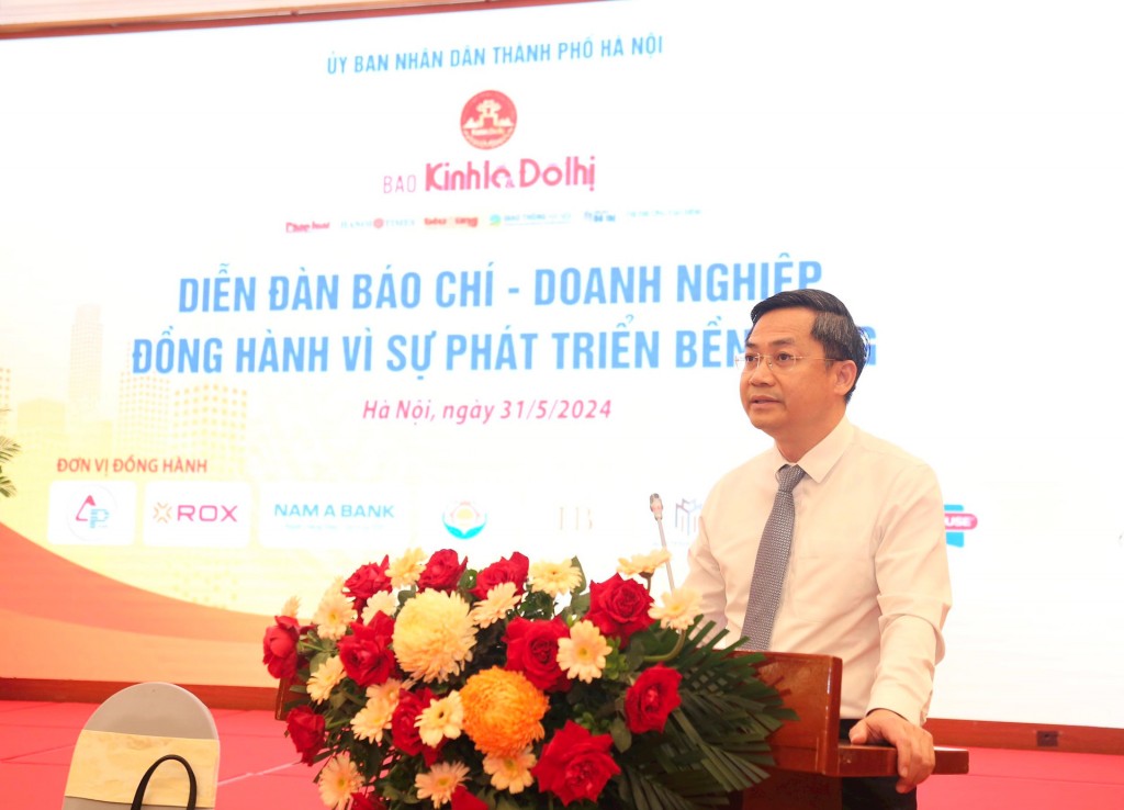 Phó Chủ tịch UBND thành phố Hà Nội Hà Minh Hải phát biểu tại diễn đàn. Ảnh: BTC