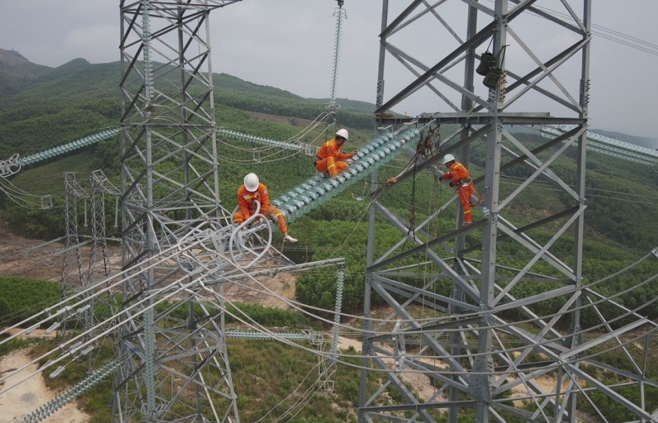 Tăng cường hỗ trợ thi công công trình đường dây 500 kV mạch 3