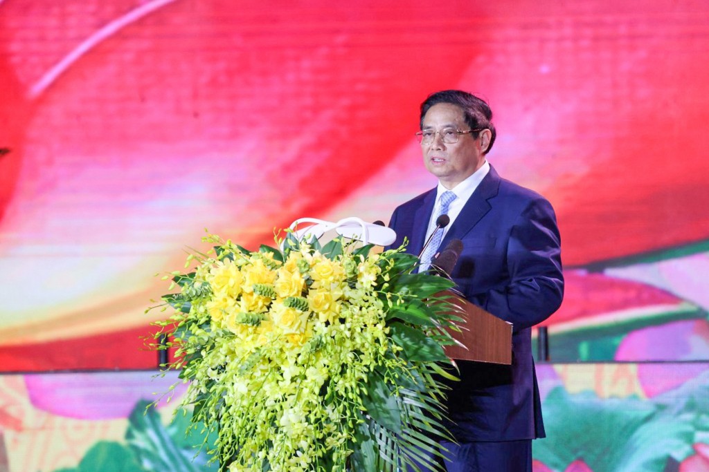 Thủ tướng Phạm Minh Chính dự và phát biểu tại lễ kỷ niệm 420 năm hình thành Quảng Bình, 75 năm ngày Quảng Bình quật khởi và 35 năm ngày tái lập tỉnh - Ảnh: VGP/Nhật Bắc
