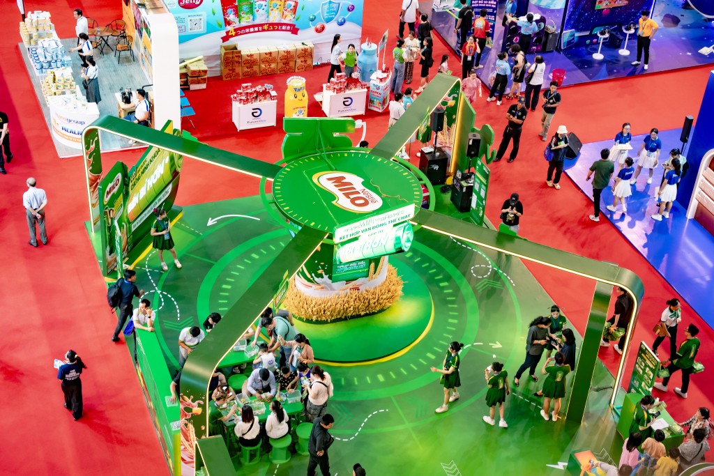 Sân chơi của Nestlé MILO thu hút nhiều phụ huynh và trẻ em tại triển lãm VietNam Dairy 2024