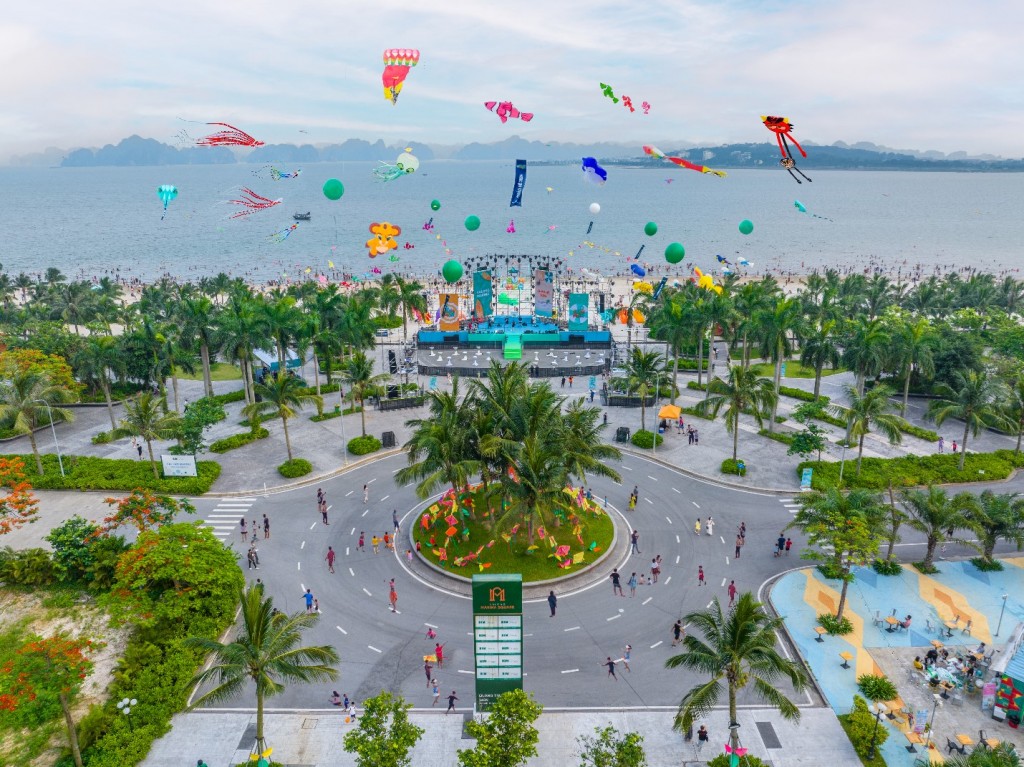 Quảng trường biển – Khu đô thị vịnh biển Halong Marina