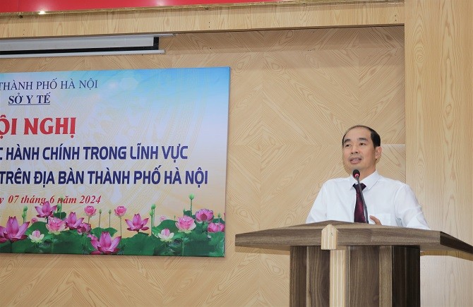 TS Nguyễn Đình Hưng, Phó Giám đốc phụ trách Sở Y tế phát biểu tại hội nghị.