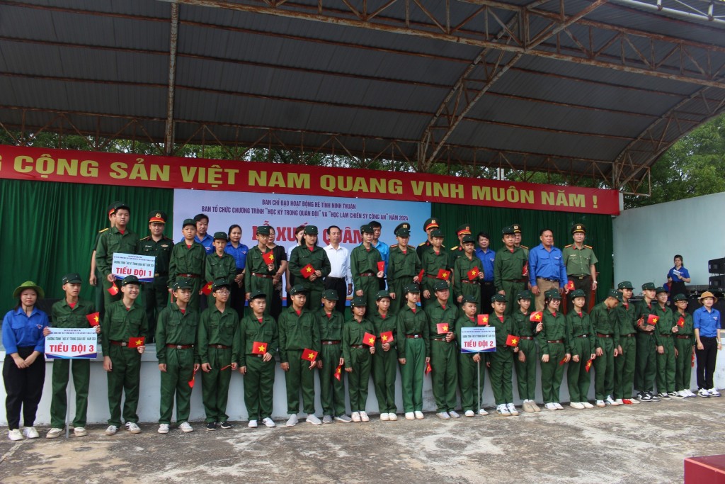 Lớp học đầu tiên của năm 2024 quy tụ 92 học viên xuất sắc đến từ các trường THCS và THPT trên địa bàn tỉnh Ninh Thuận