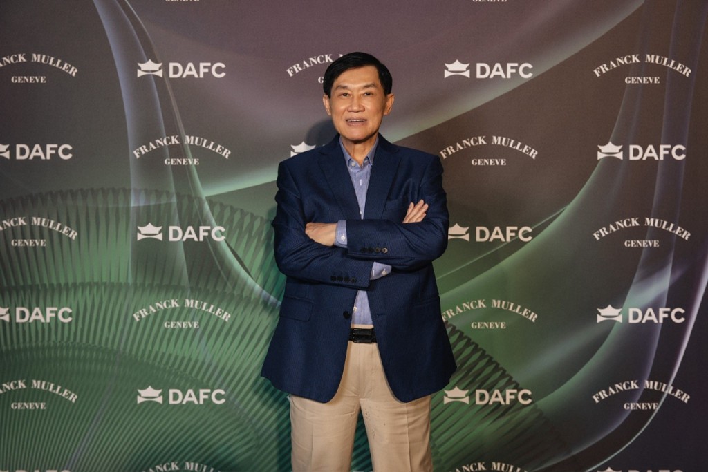 Tỷ phú Johnathan Hạnh Nguyễn – Chủ tịch tập đoàn IPPG xuất hiện tại sự kiện khai trương thương hiệu Franck Muller, một trong những thương hiệu chiến lược của DAFC