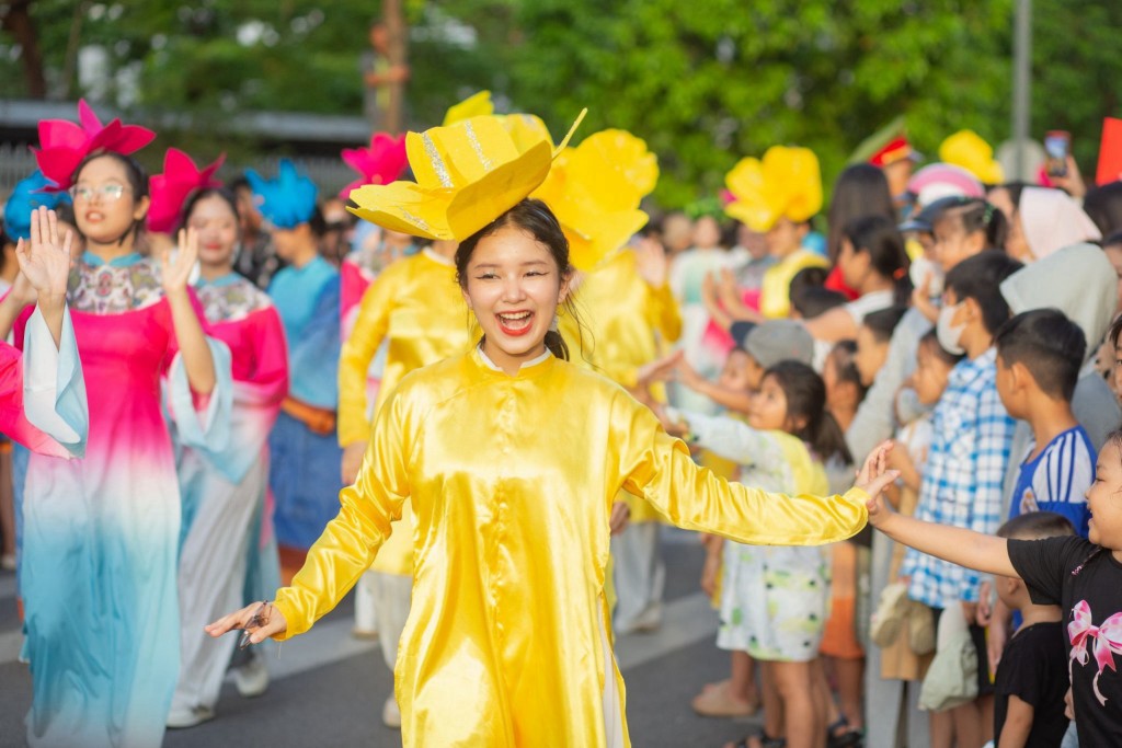 Festival Huế: Đặc sắc văn hóa các quốc gia qua lễ hội đường phố