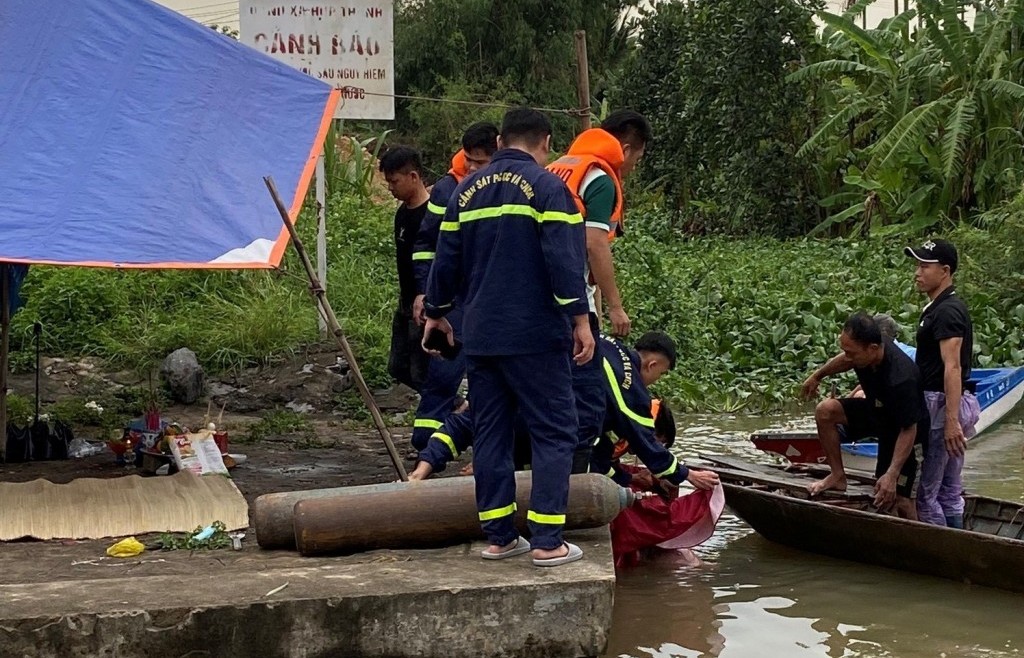 Thuỷ Nguyên (Hải Phòng): Một cháu bé đuối nước thương tâm