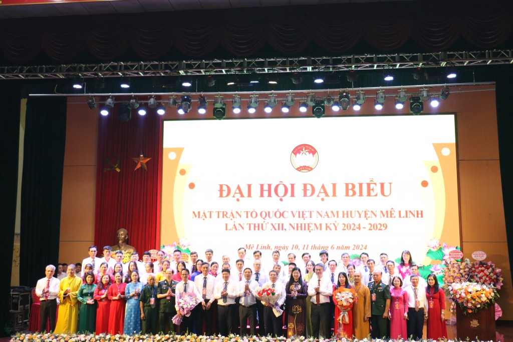 Đồng chí Lê Sỹ Cường làm Chủ tịch Mặt trận huyện Mê Linh