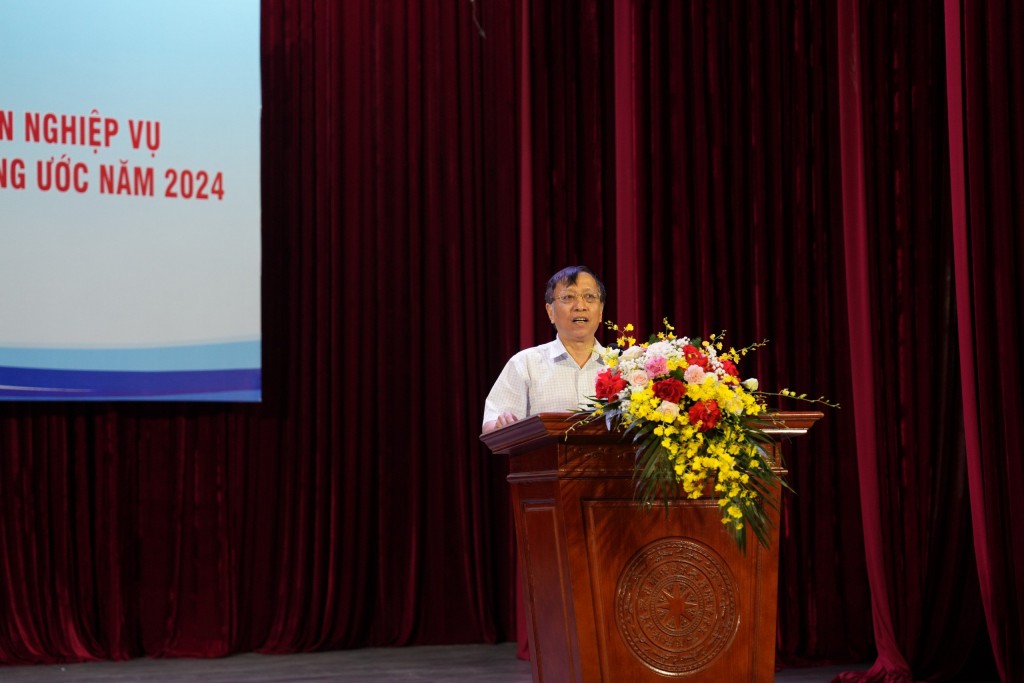 Đồng chí Hoàng Minh Thái, Nguyên Vụ trưởng Vụ Pháp chế, Bộ Văn hoá, Thể thao và Du lịch phát biểu tại Hội nghị