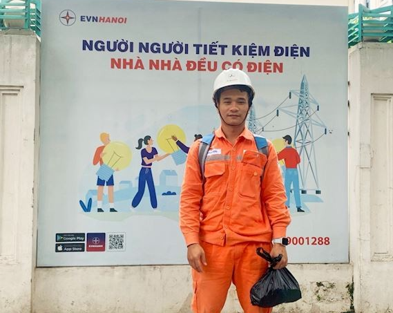 Thợ điện Thủ đô Phạm Văn Hùng
