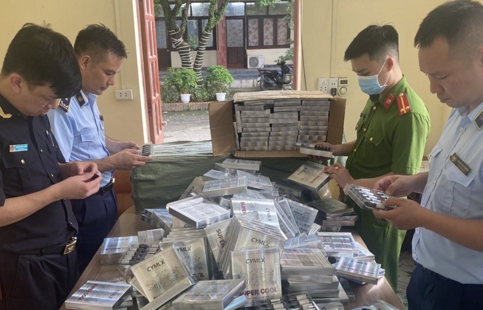 Quảng Ninh: Thu giữ trên 5.000 sản phẩm thuốc lá điện tử