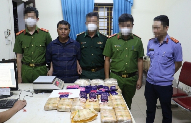 Nghệ An: Triệt xóa đường dây ma túy xuyên quốc gia, thu giữ hơn 20kg ma túy