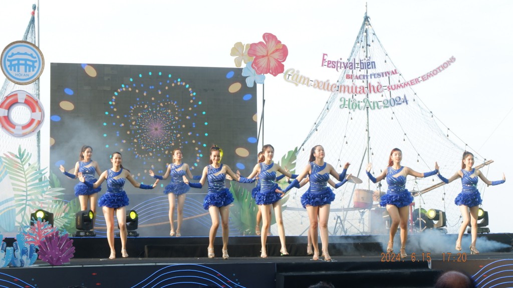 Festival biển “Hội An - Cảm xúc mùa hè 2024” sẽ tổ chức nhiều hoạt động văn hóa, nghệ thuật, thể thao sôi nổi tại các bãi biển (Ảnh Đ.Minh)
