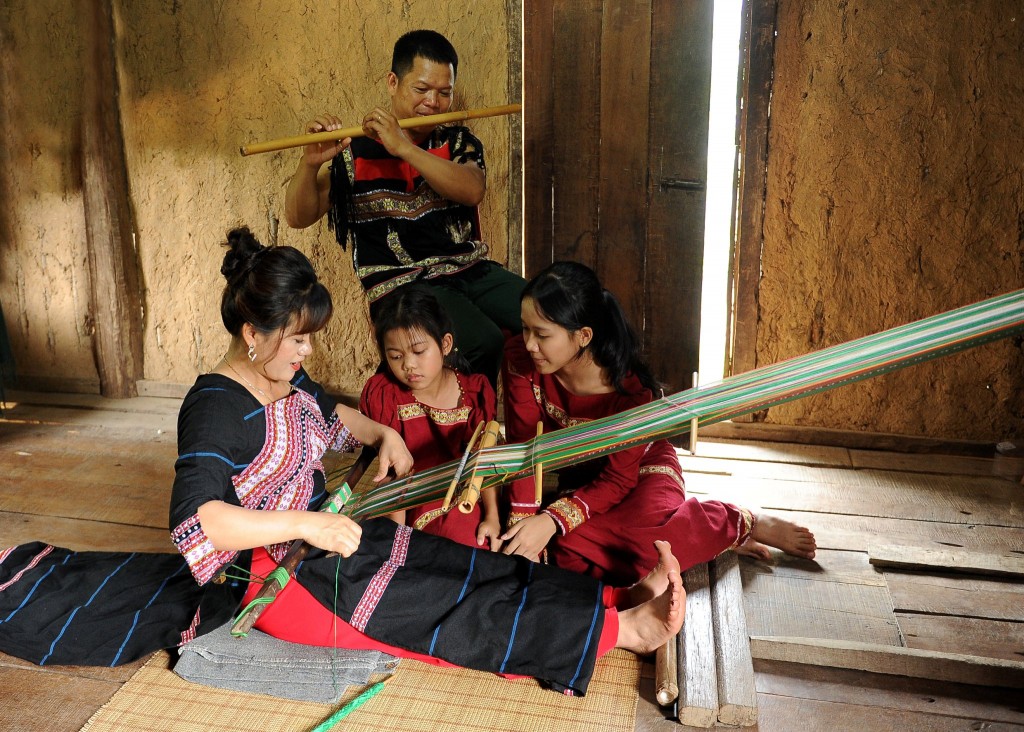 Tôn vinh giá trị văn hóa truyền thống với Ngày hội Gia đình Việt
