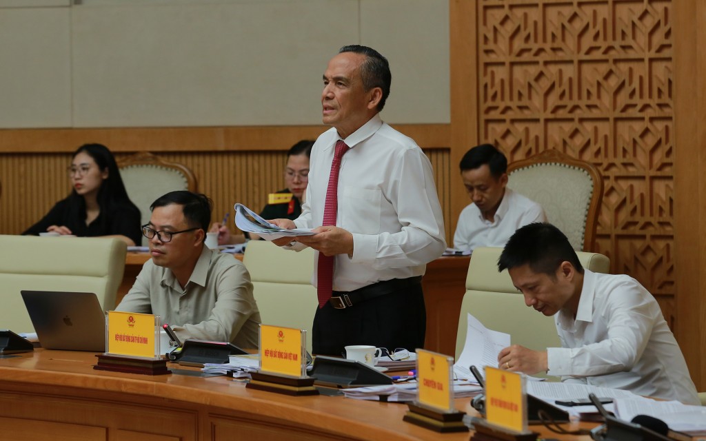 Cuộc họp được kết nối trực tuyến đến điểm cầu tại UBND 63 tỉnh, thành phố - Ảnh: VGP/Minh Khôi