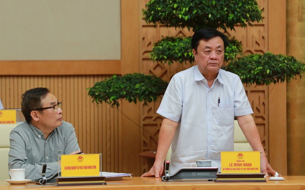 Bộ trưởng Bộ NN&PTNT Lê Minh Hoan nhấn mạnh sự cần thiết phải có chính sách hỗ trợ đồng bộ cho người trồng lúa - Ảnh: VGP/Minh Khôi
